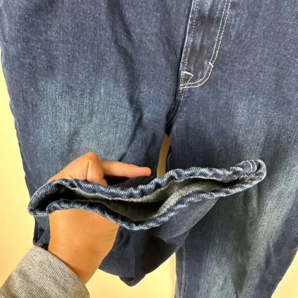 Classic Men's Dark Blue Denim Jeans